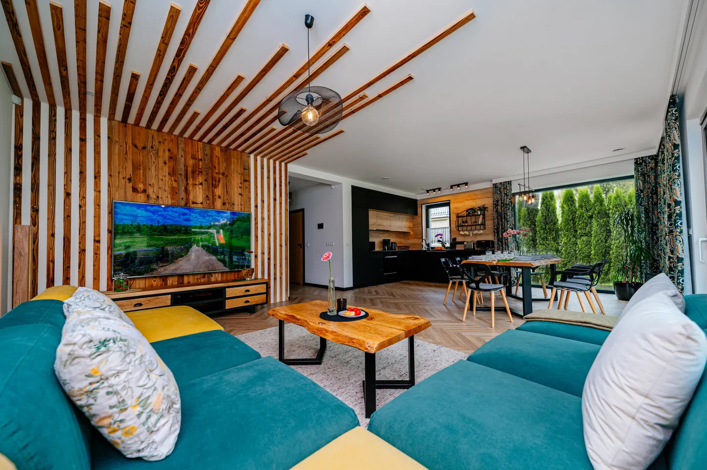 Salon — Highlander House Szczyrk (08)